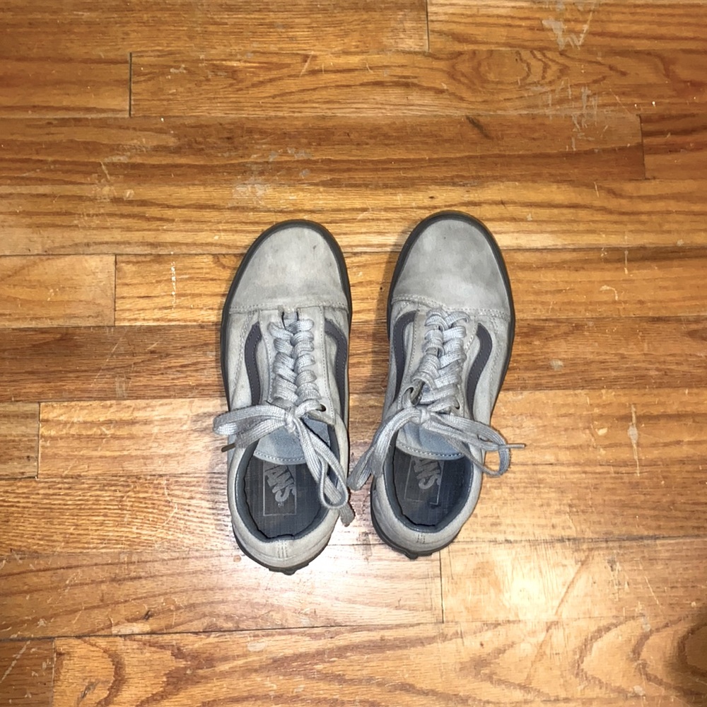 Women’s Gray vans